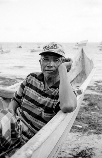 Resting fisherman portrait (Kuta Lombok)