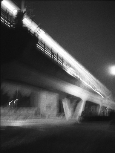 19098 close 01
