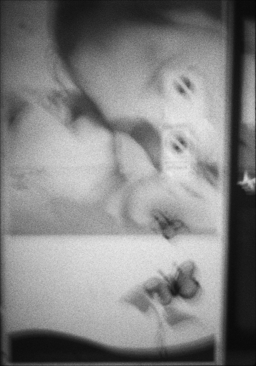 20027 close 01