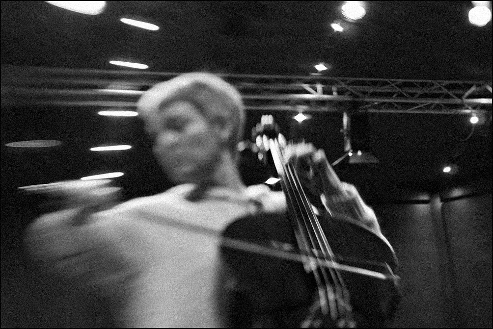 QuirineViersenLensbaby_1110939-BW-NS4.