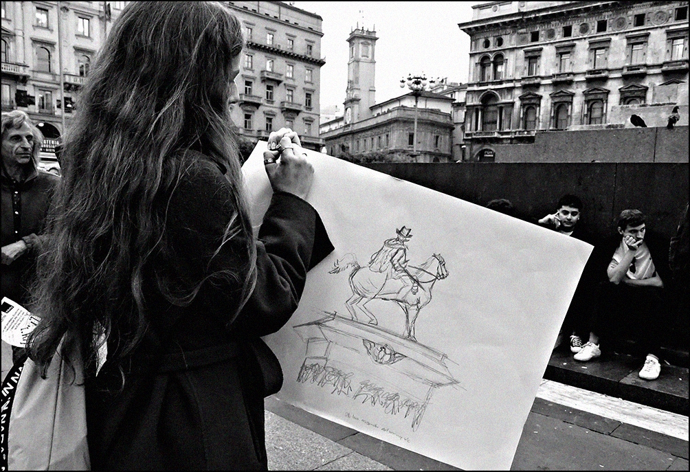 PiazzaDuomoDisegnoDSC00875-NS5